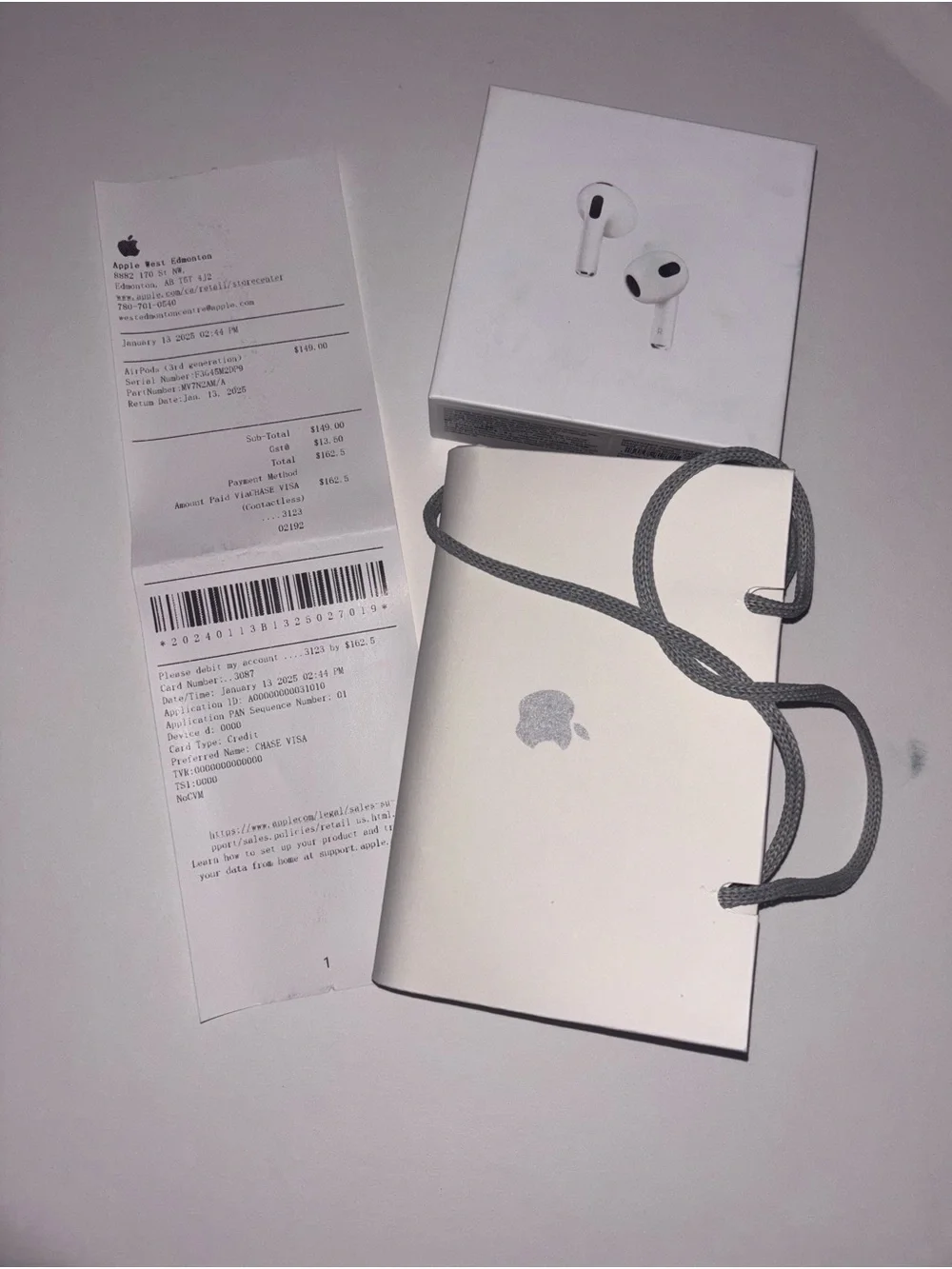 Apple AirPods (3rd generation)